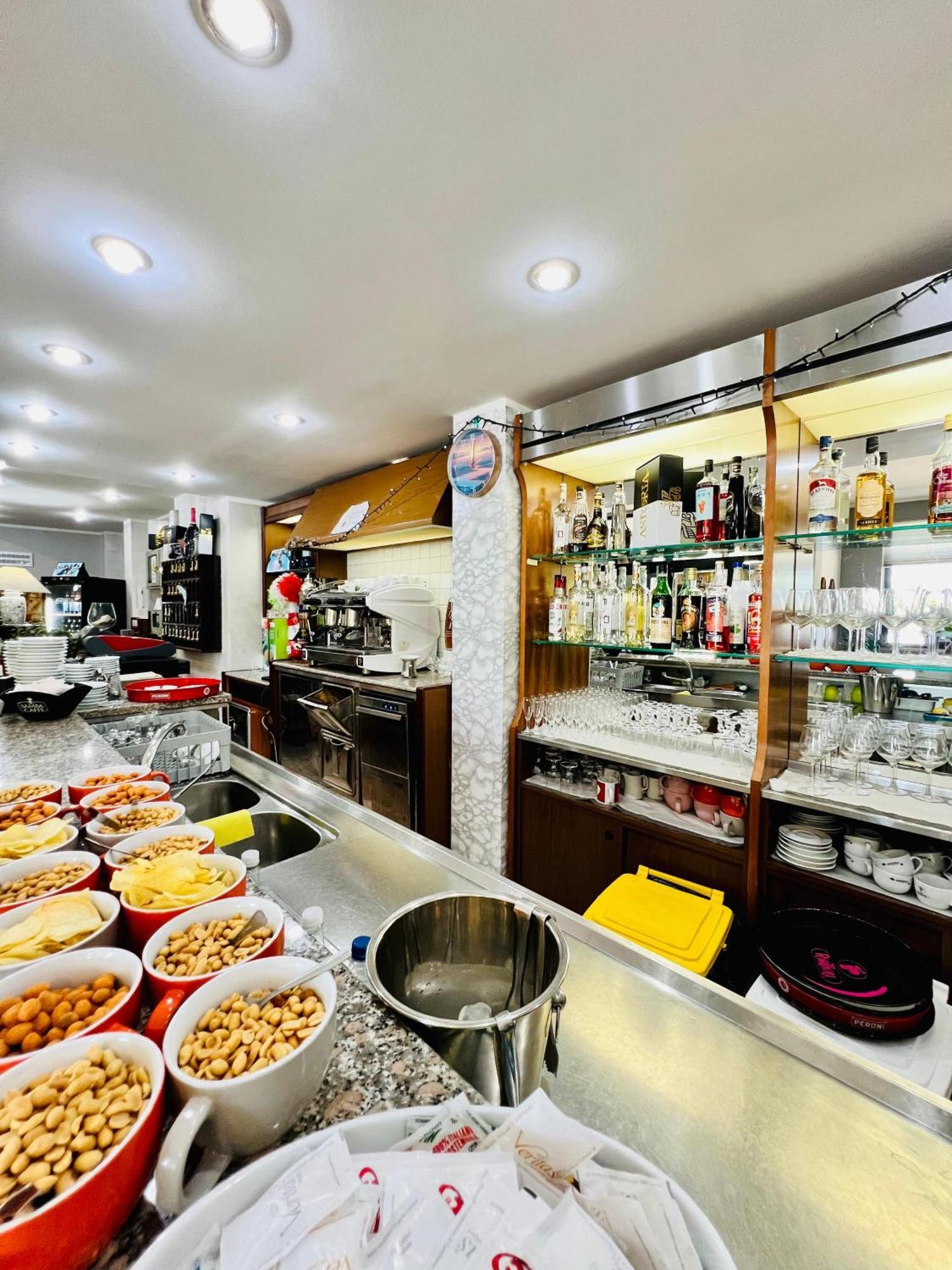 Hotel Paradiso 첼라노 외부 사진
